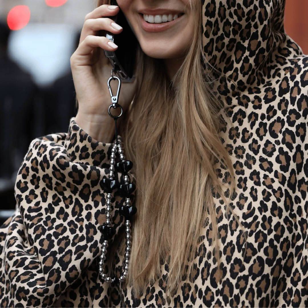 Steel My Heart Midnight Wristlet Phone Strap - Image 2